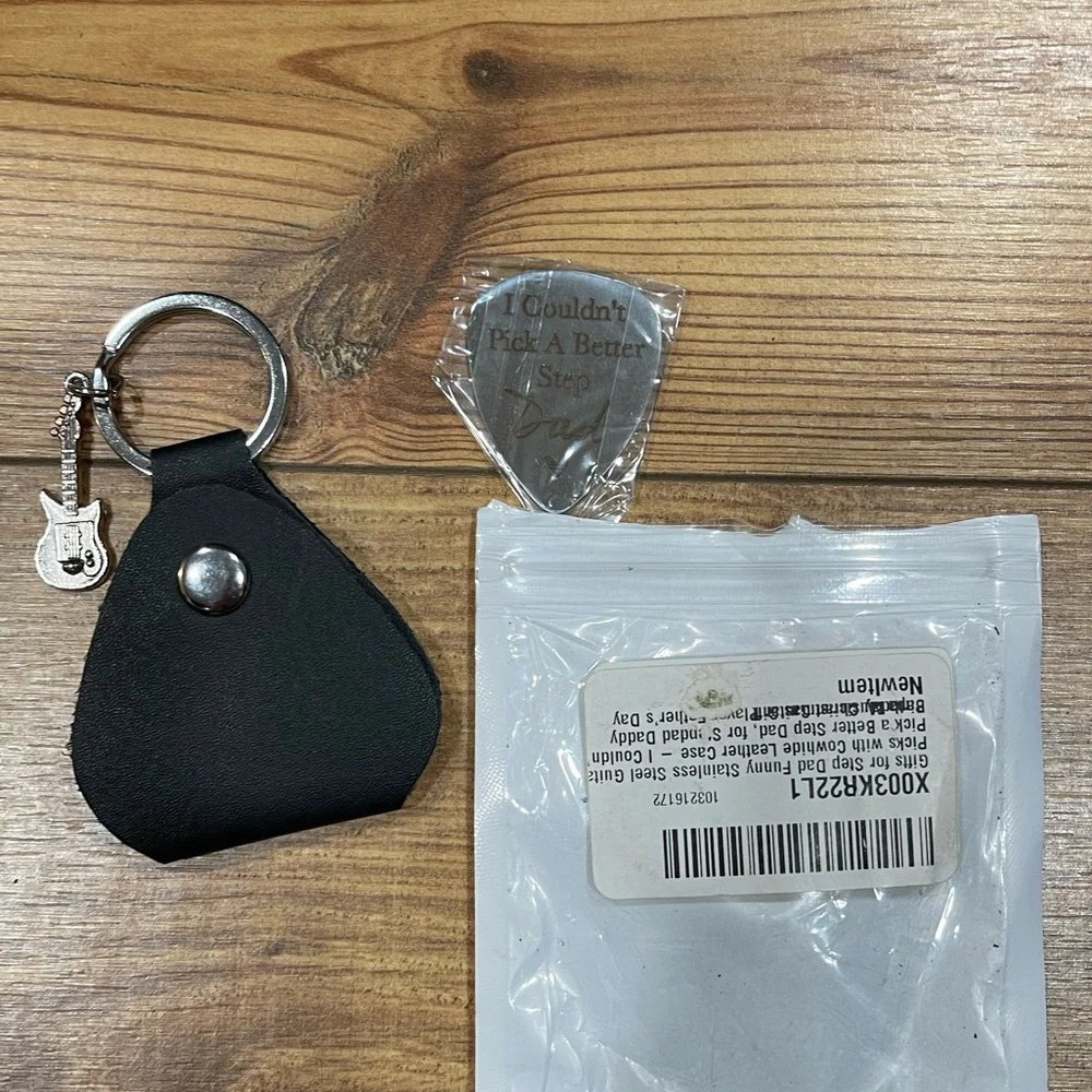 Guitar Pick Holder Keychain